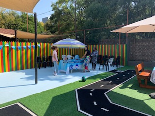 RIVVIE PARTY SET UP